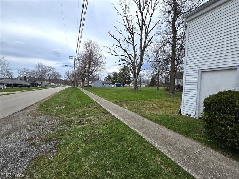 97 W Jefferson Street , Jefferson, OH 44047 Photo 8