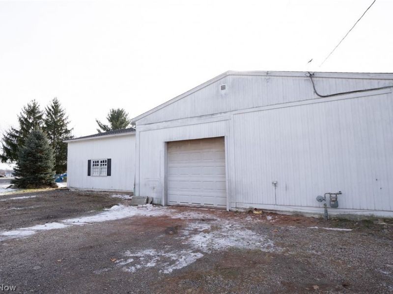 000 Mennonite , Aurora, OH 44202 Photo 4