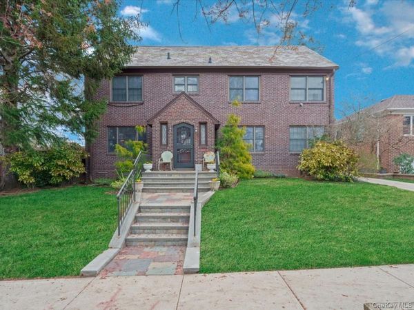 2807 157th Street, Flushing, NY 11354