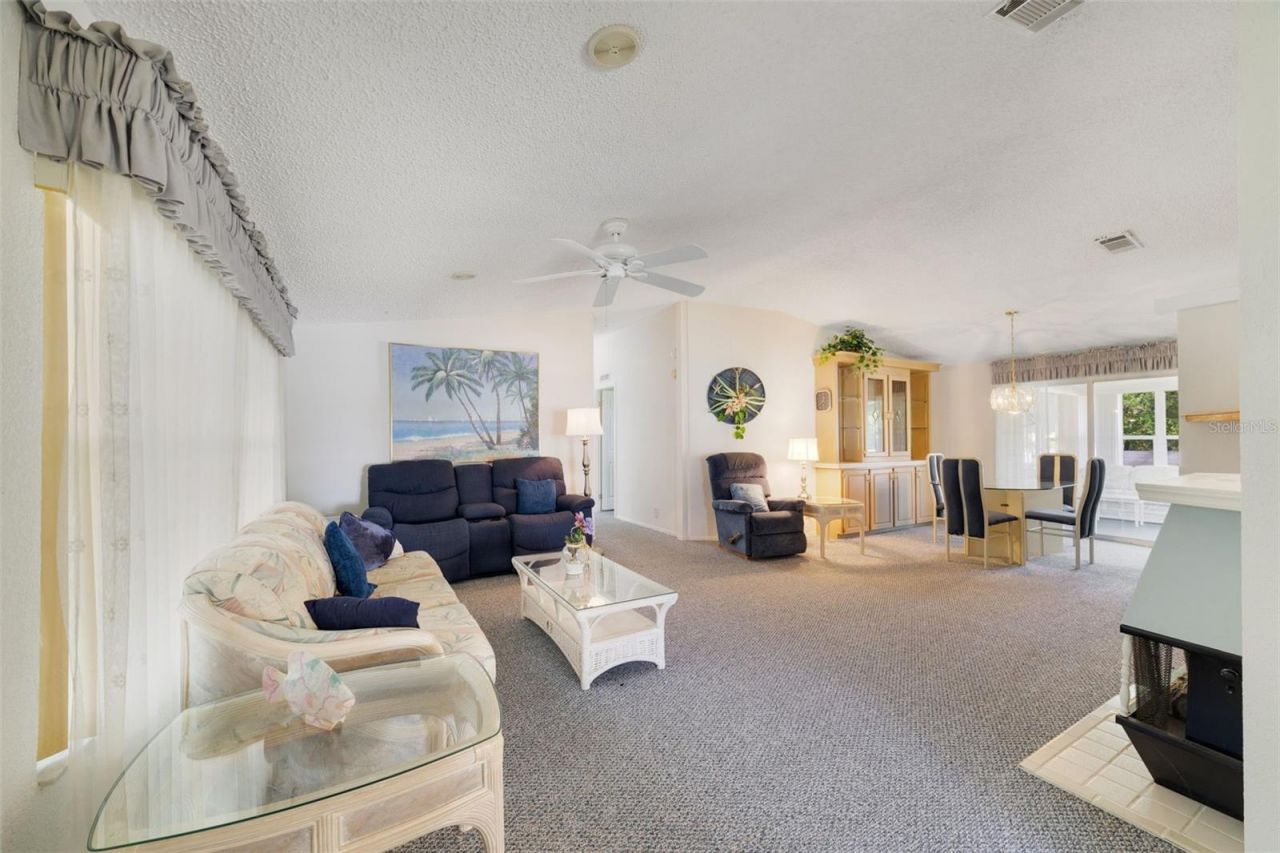 3952 N Citrus Circle, Unit 688, Zellwood, FL 32798 Photo