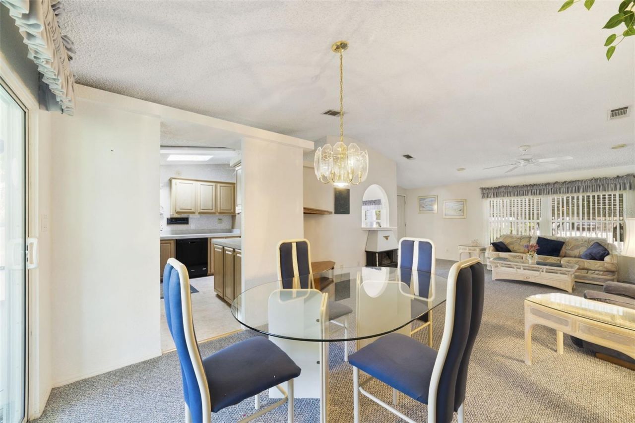 3952 N Citrus Circle, Unit 688, Zellwood, FL 32798 Photo