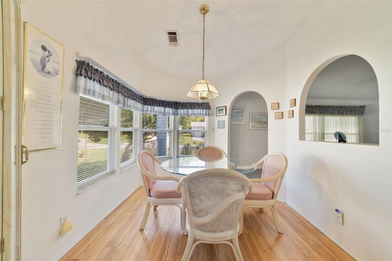 3952 N Citrus Circle, Unit 688, Zellwood, FL 32798 Photo