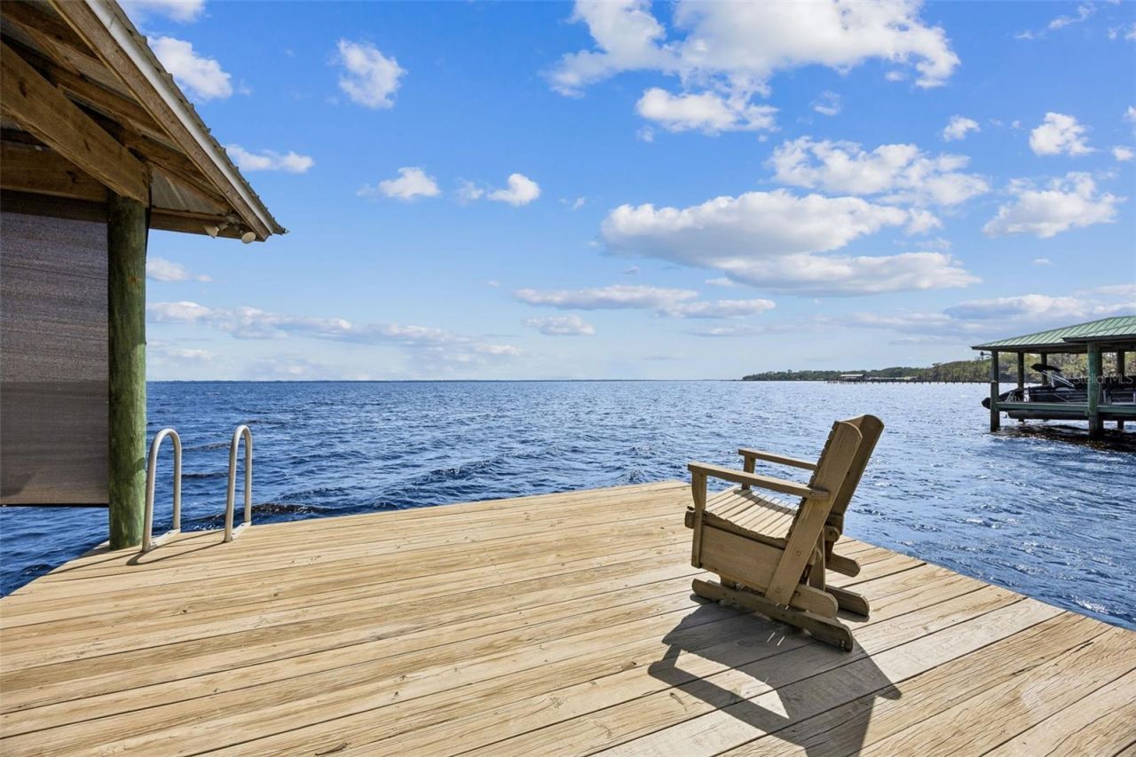 108 Sandra Lane , Crescent City, FL 32112 Photo