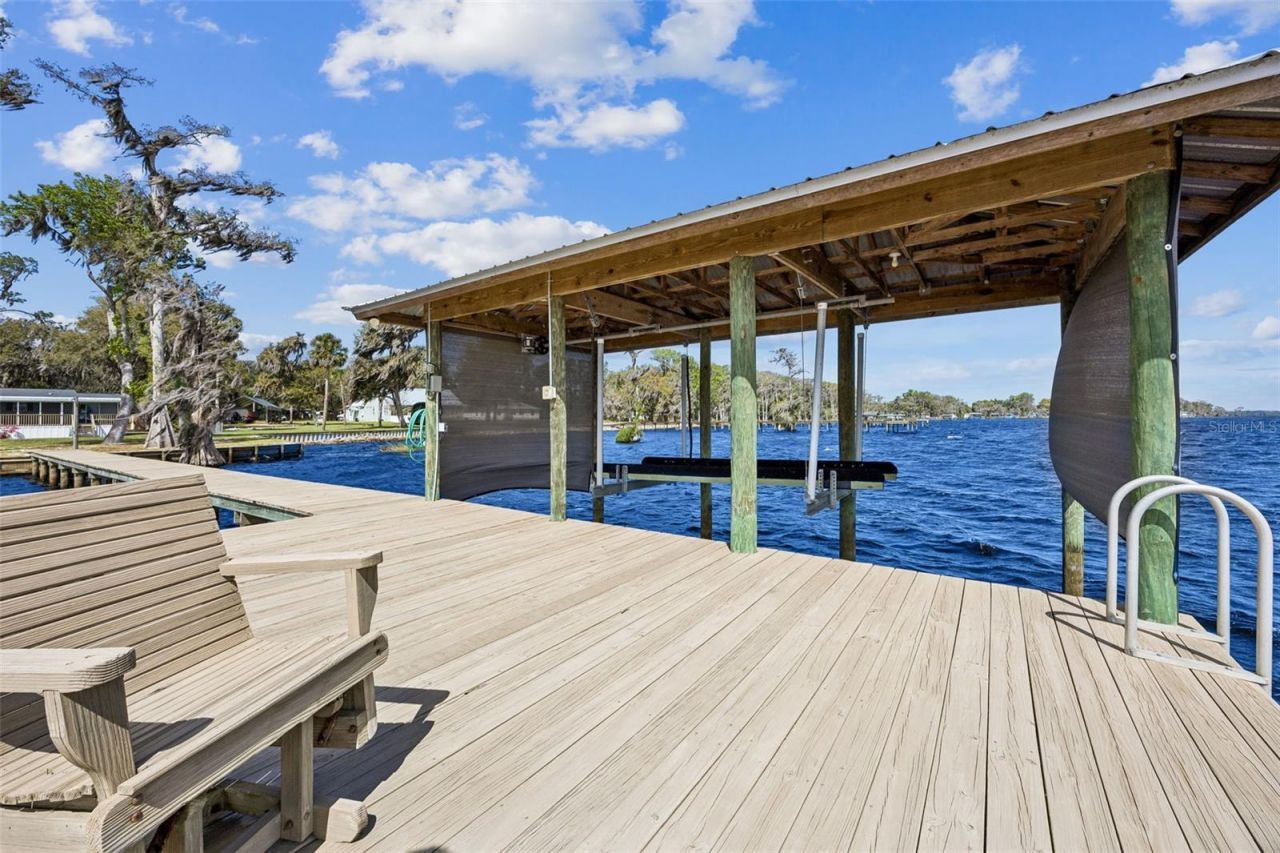 108 Sandra Lane , Crescent City, FL 32112 Photo