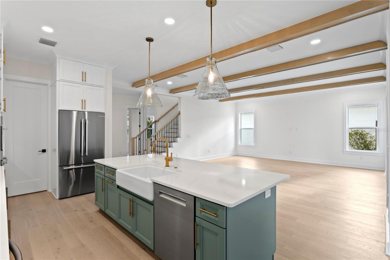 1851 Mississippi Avenue Ne, Saint Petersburg, FL 33703 Photo