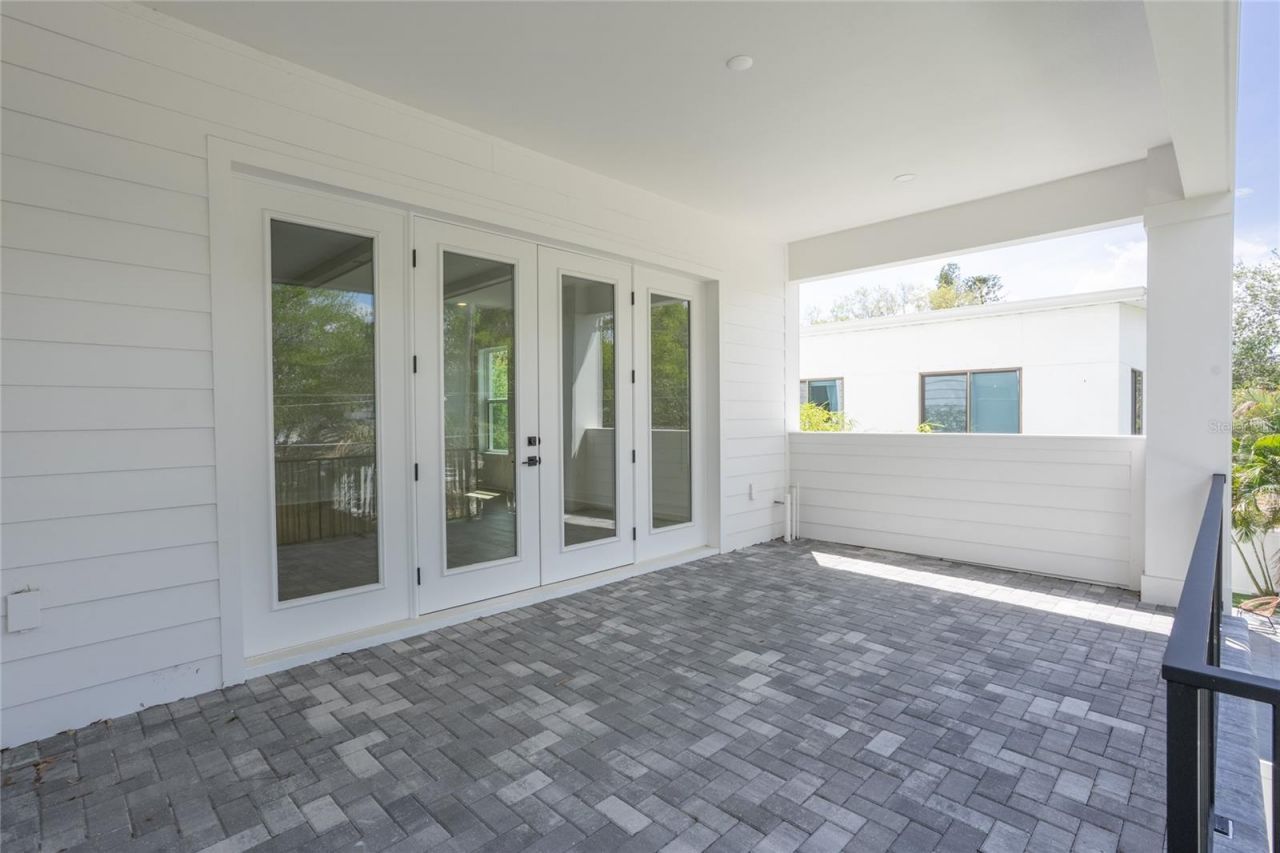 1851 Mississippi Avenue Ne, Saint Petersburg, FL 33703 Photo