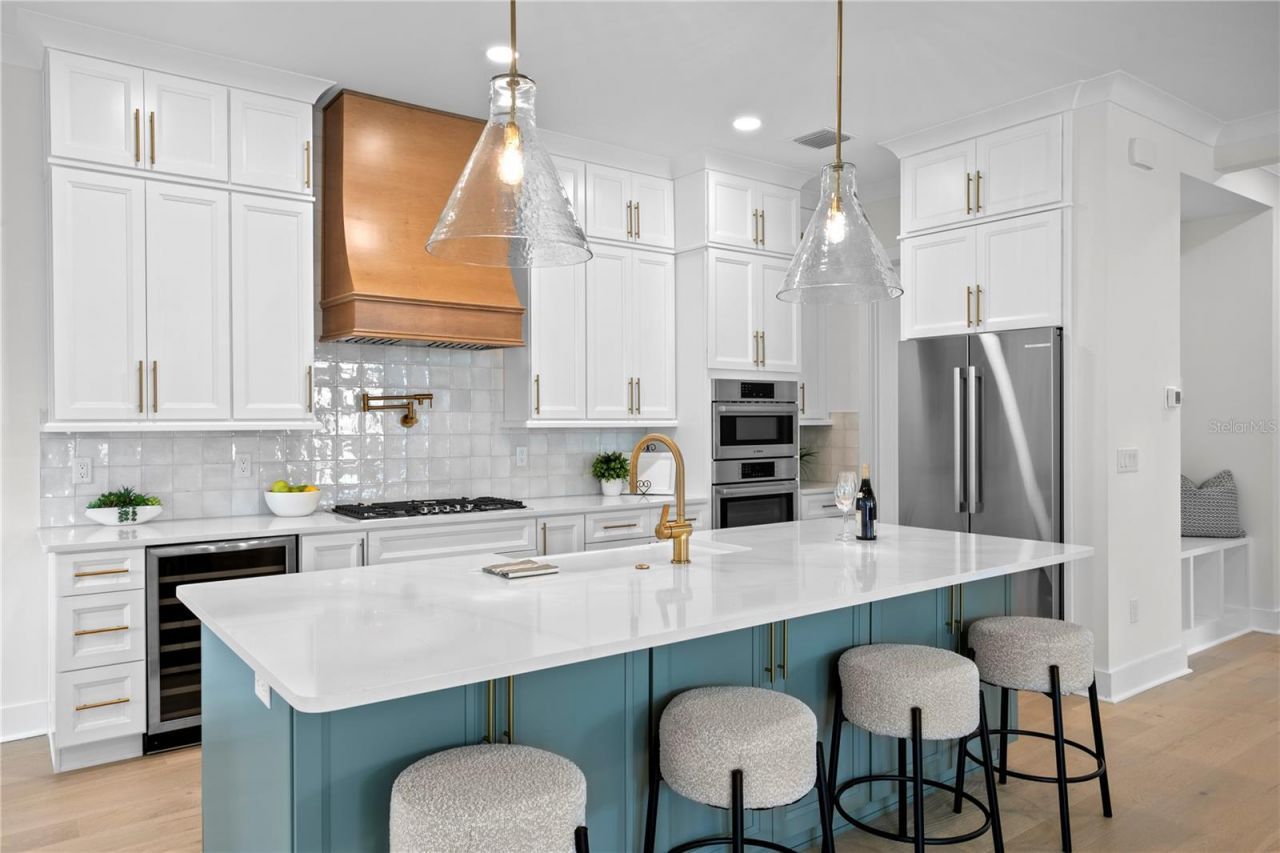 1851 Mississippi Avenue Ne, Saint Petersburg, FL 33703 Photo