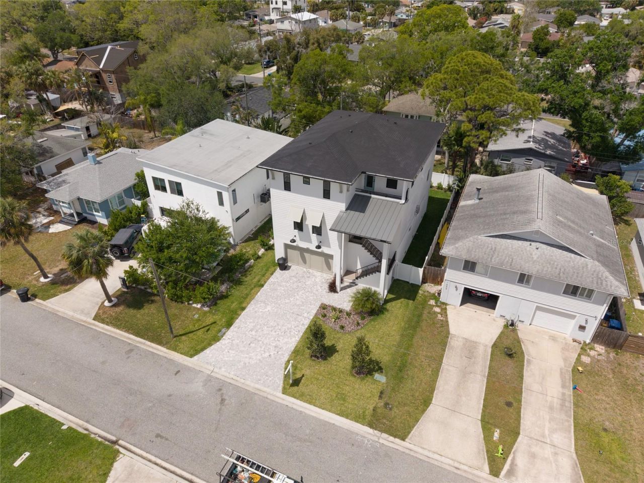 1851 Mississippi Avenue Ne, Saint Petersburg, FL 33703 Photo