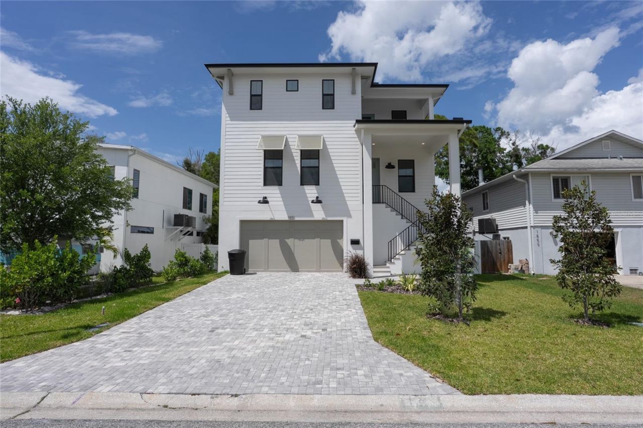 1851 Mississippi Avenue Ne, Saint Petersburg, FL 33703 Photo