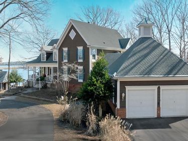 175 COVENANT WAY, BUMPASS, VA 23024