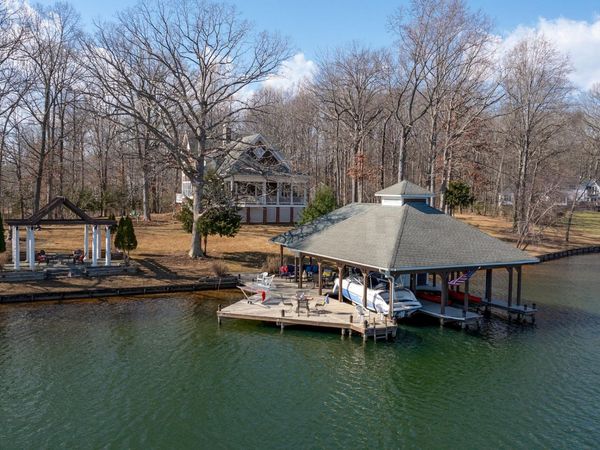 175 COVENANT WAY, BUMPASS, VA 23024