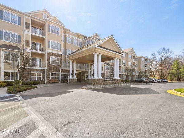 540 Cranbury Road, Unit 107, East Brunswick, NJ 08816