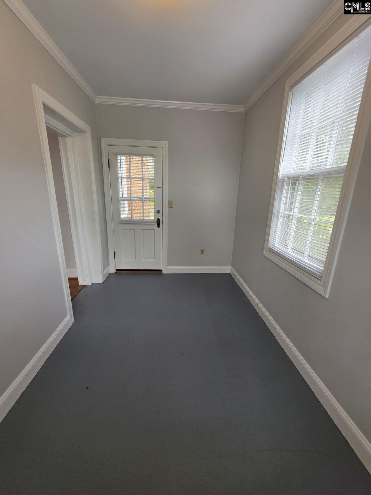 716 B Avenue Photo 6