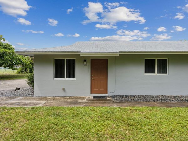 2227 NE 3rd Avenue, Unit 1, Delray Beach, FL 33444