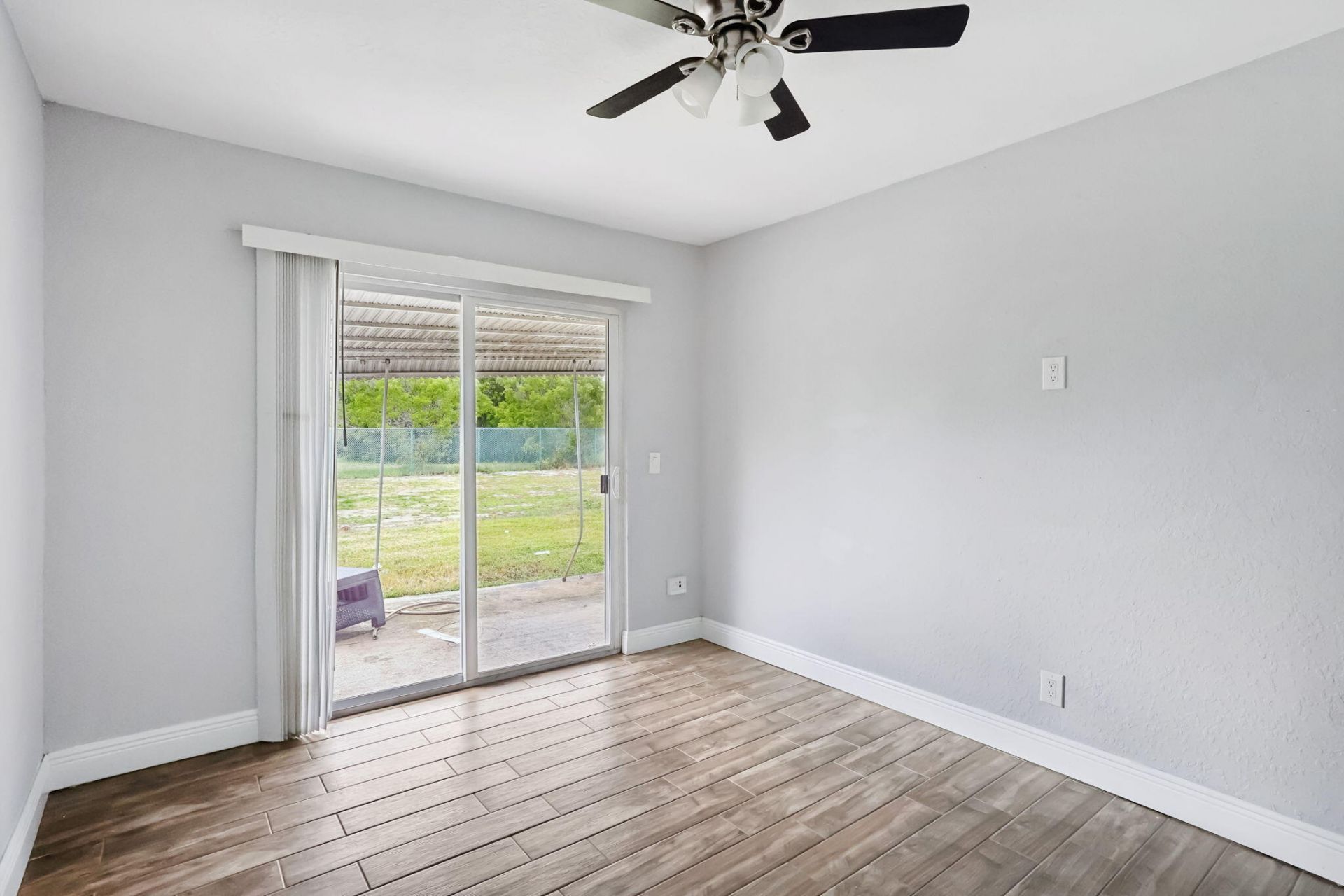 2227 NE 3rd Avenue, Unit 1, Delray Beach, FL 33444 Photo