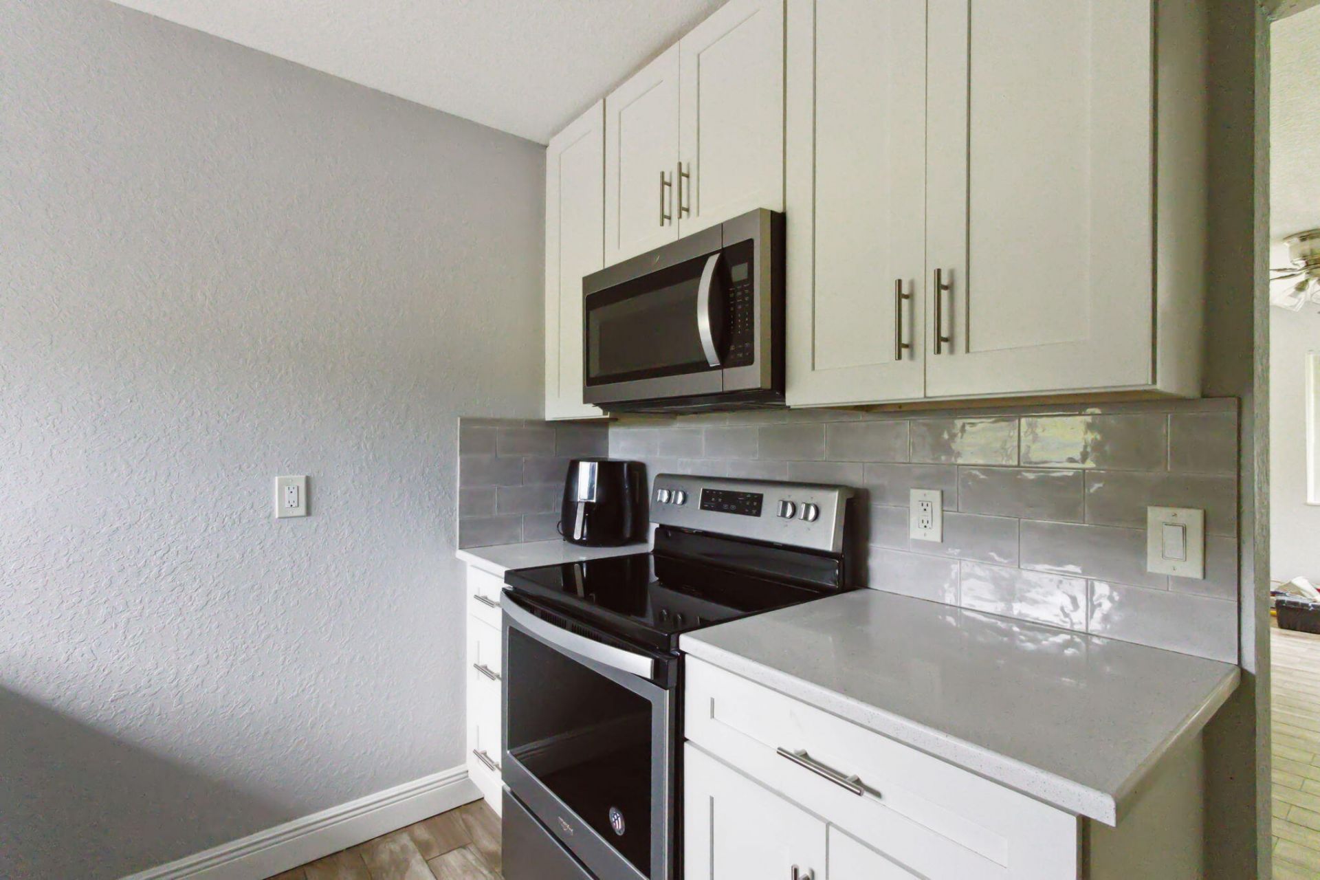 2227 NE 3rd Avenue, Unit 1, Delray Beach, FL 33444 Photo