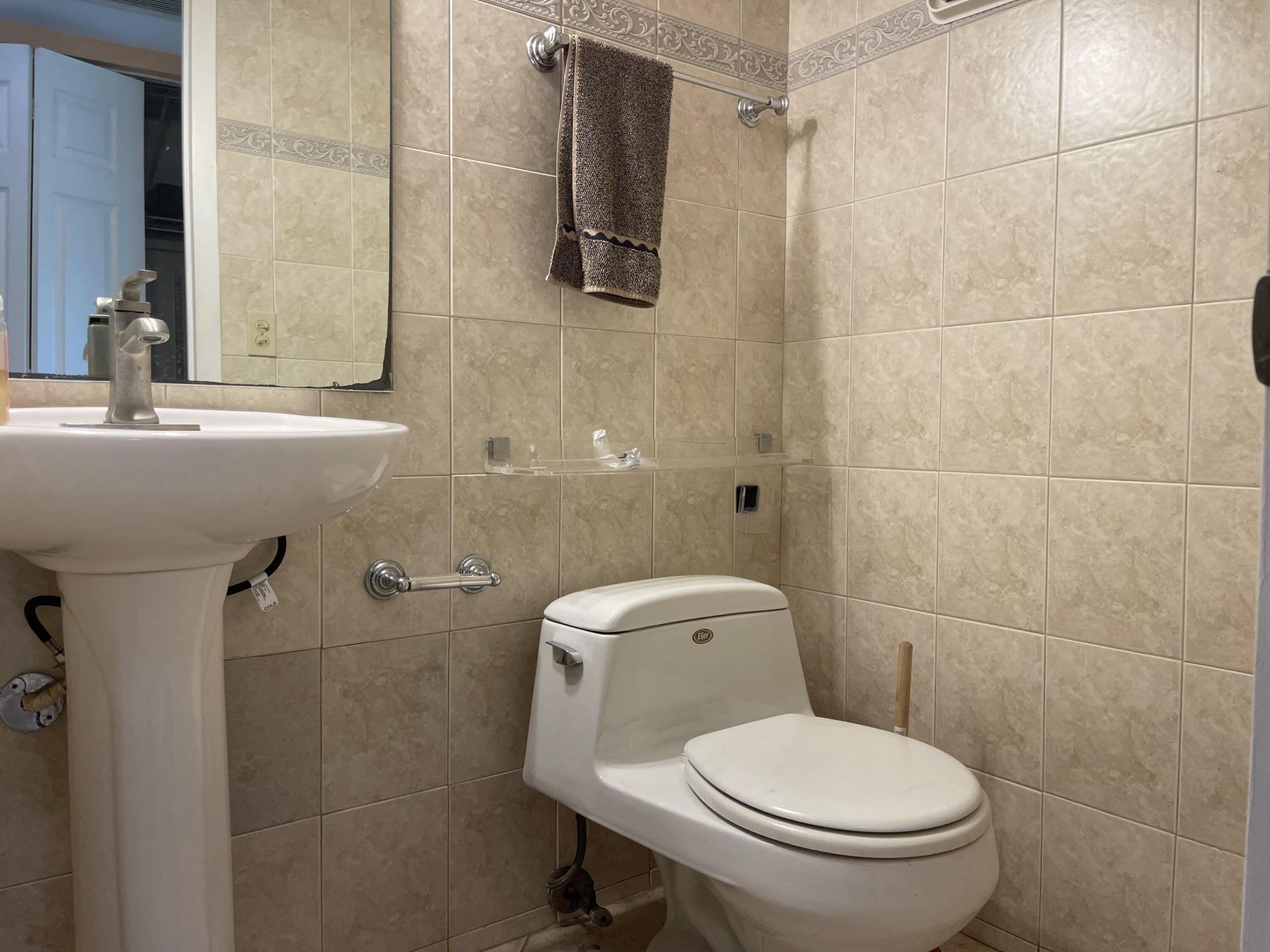 27 Mansfield, Boca Raton, FL 33434 Photo