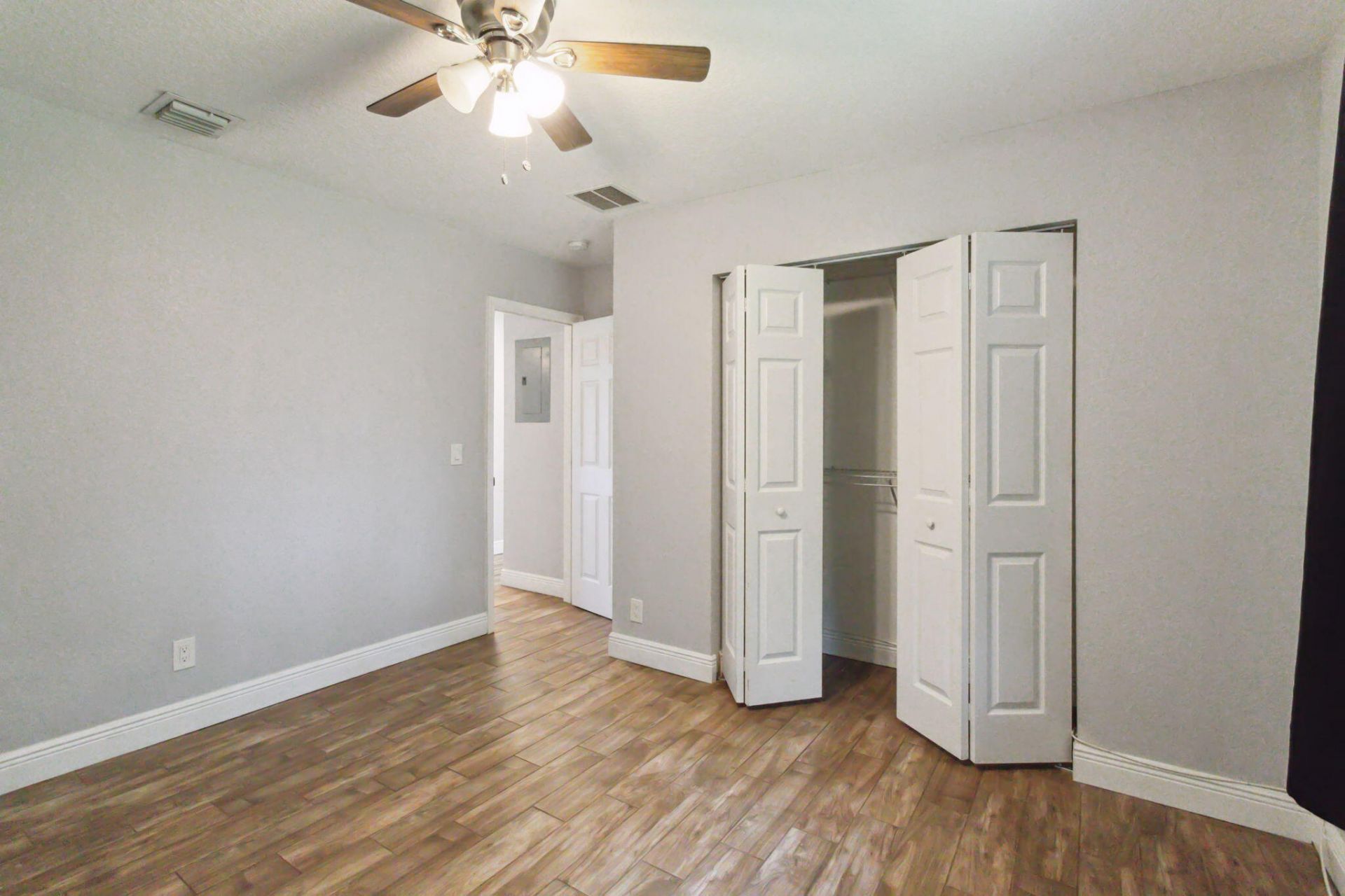 2227 NE 3rd Avenue, Unit 2, Delray Beach, FL 33444 Photo