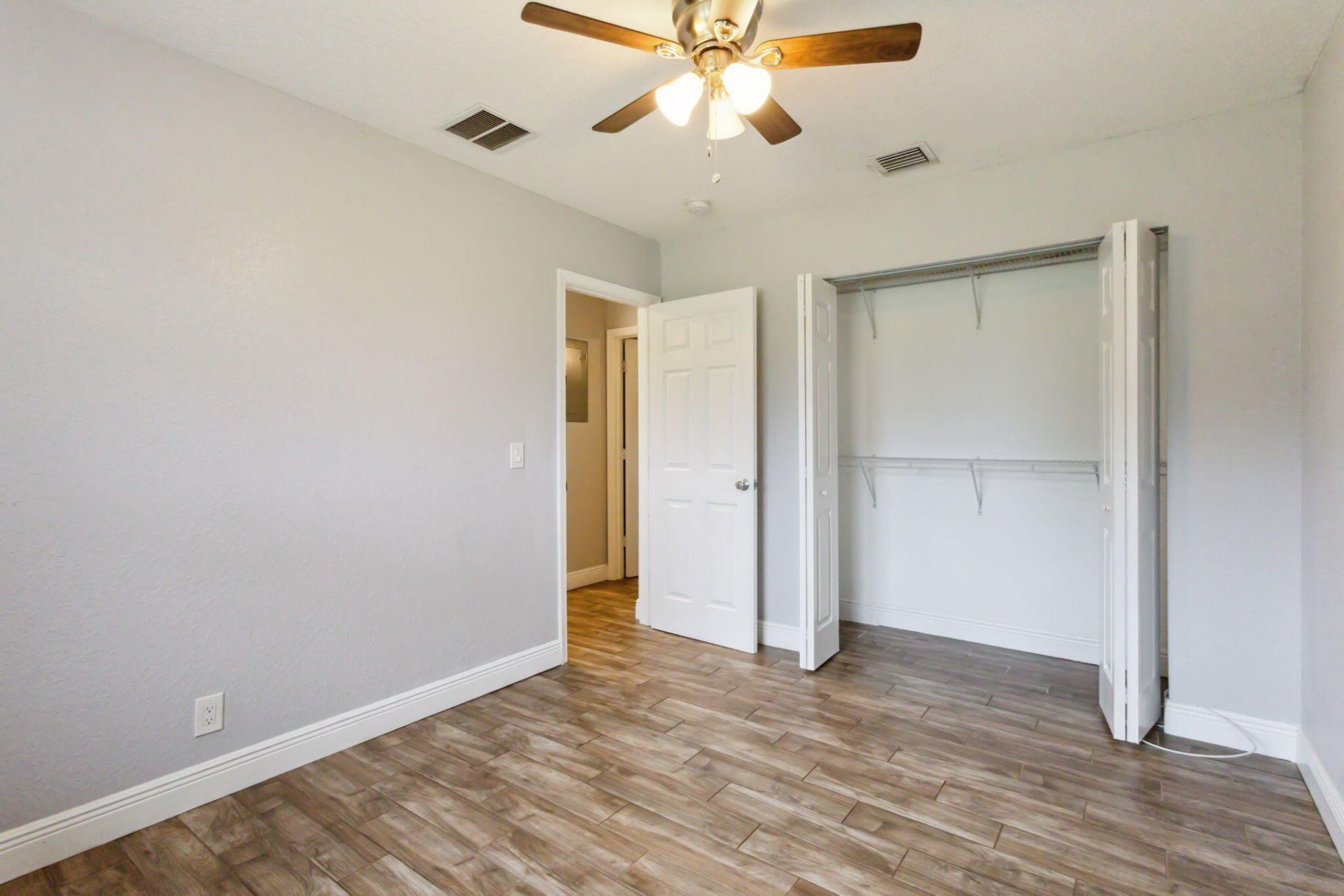 2227 NE 3rd Avenue, Unit 2, Delray Beach, FL 33444 Photo