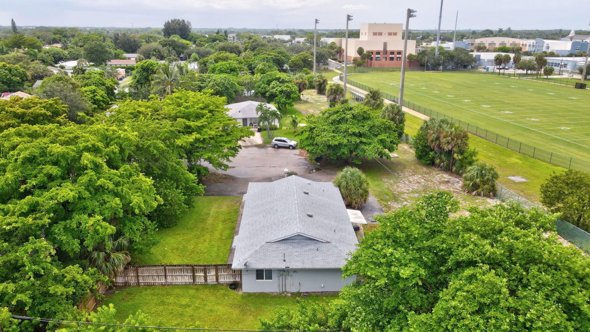 2227 NE 3rd Avenue, Unit 2, Delray Beach, FL 33444 Photo