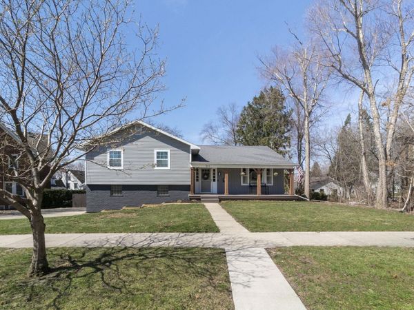 511 Columbia Circle, Waterloo, IA 50701