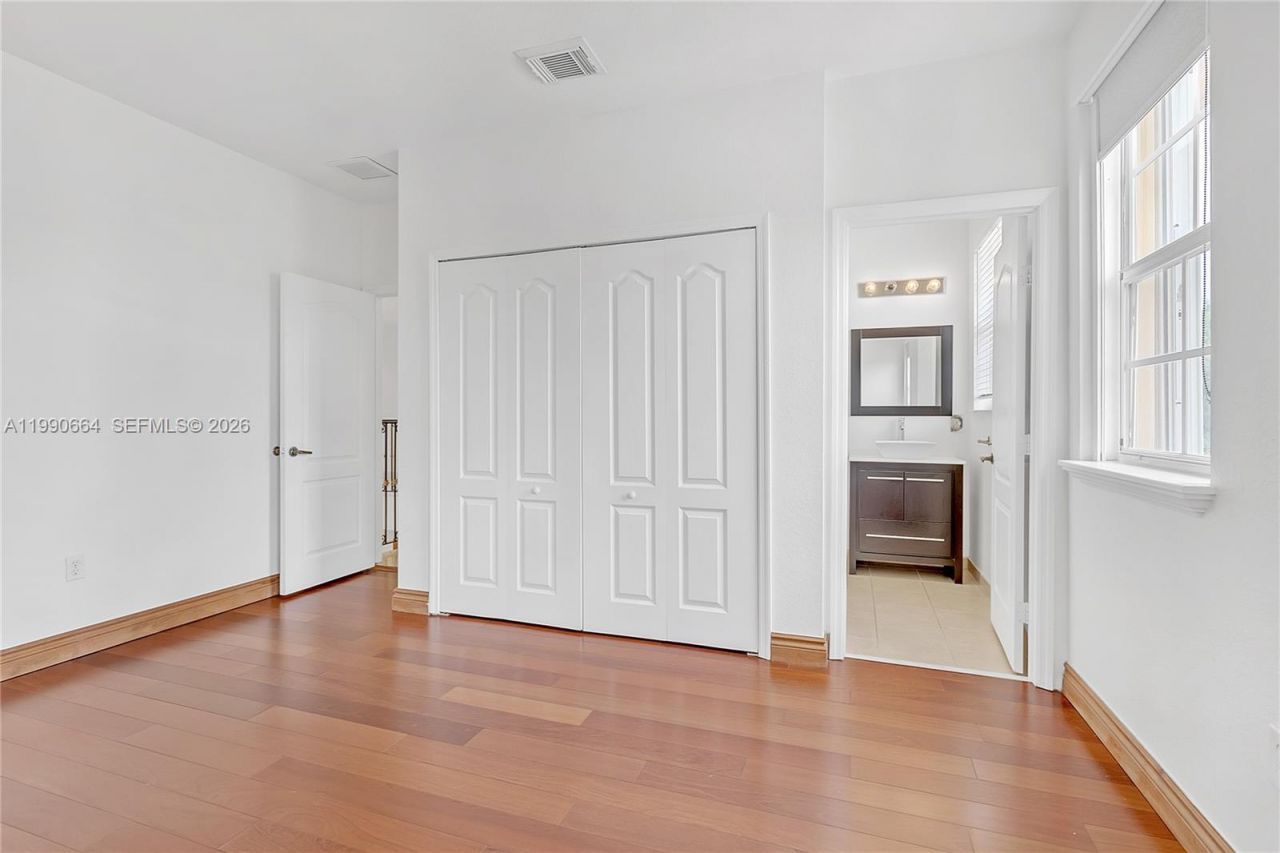 11304 NW 79th Ln , Doral, FL 33178 Photo