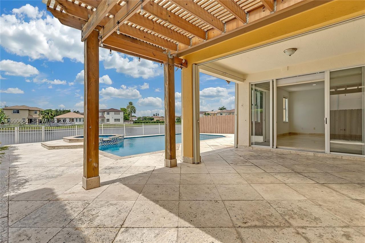 11304 NW 79th Ln , Doral, FL 33178 Photo