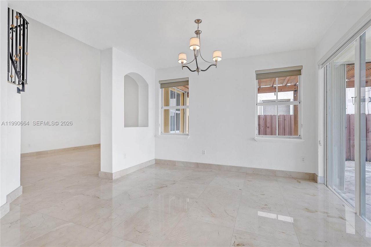 11304 NW 79th Ln , Doral, FL 33178 Photo