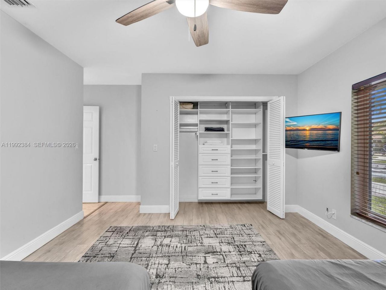 413 Tamarind Dr , Hallandale Beach, FL 33009 Photo