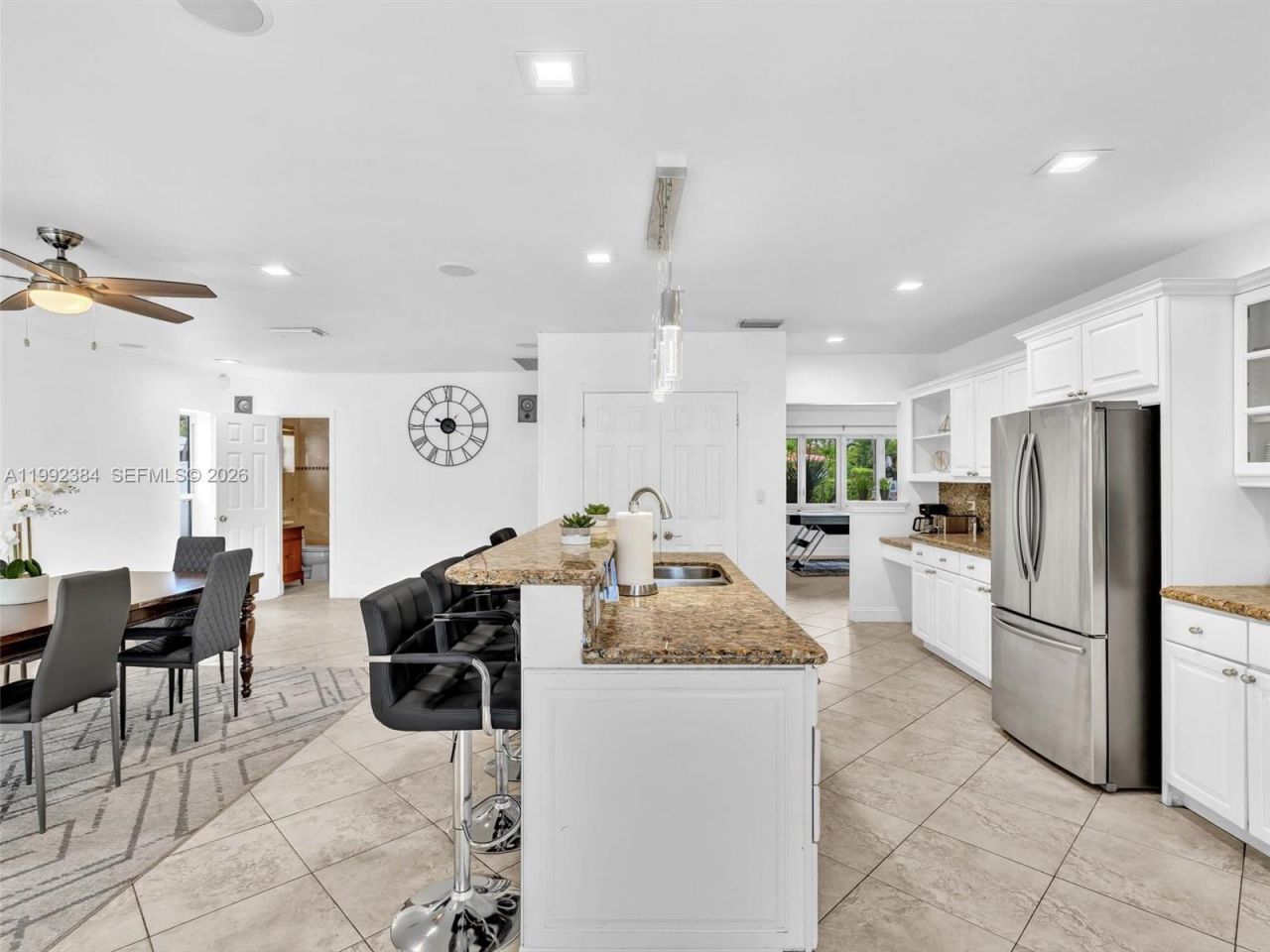 413 Tamarind Dr , Hallandale Beach, FL 33009 Photo