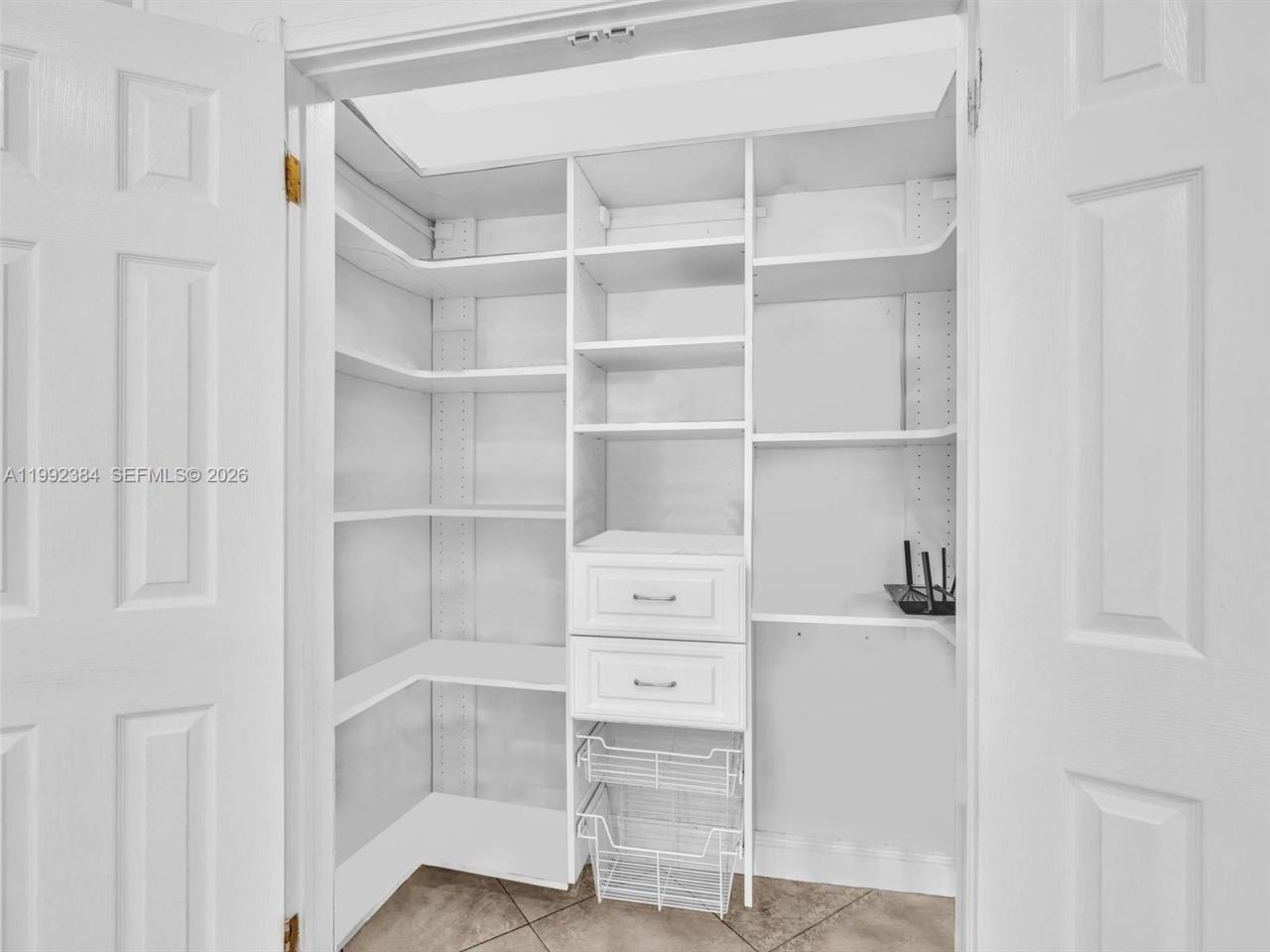 413 Tamarind Dr , Hallandale Beach, FL 33009 Photo