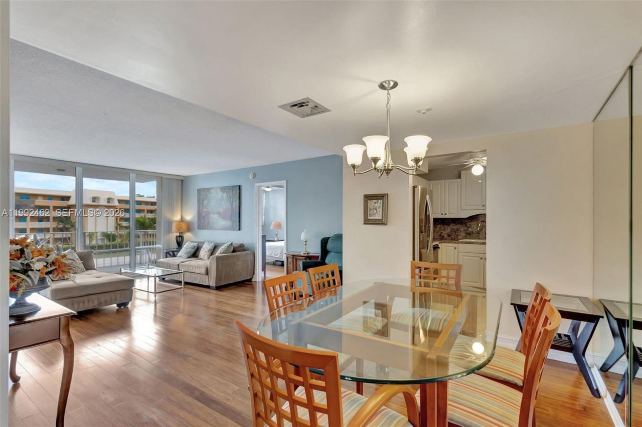 336 Golfview Rd , Unit 311, North Palm Beach, FL 33408 Photo