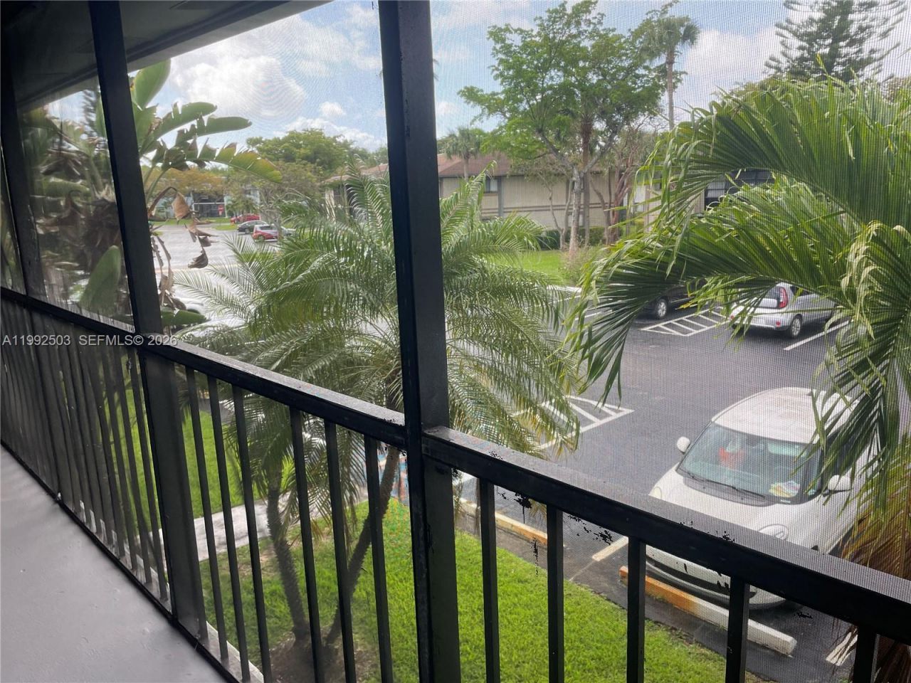 819 NE 199th St, Unit 6-205, Miami, FL 33179 Photo
