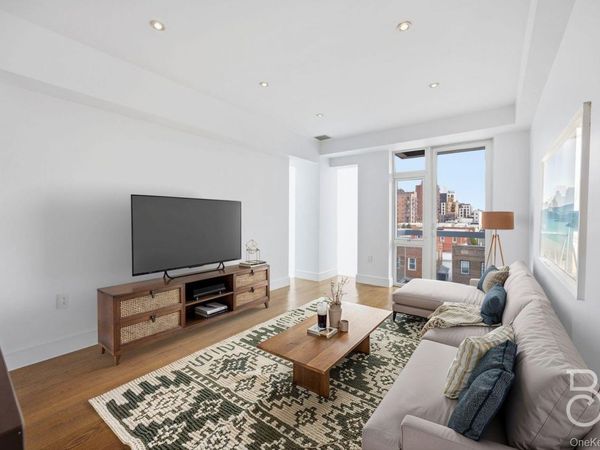 21-24 30th Avenue , Unit 4A, Astoria, NY 11102