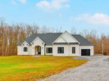 105 Yoruk Forest Lane, Unit 5, Rush, NY 14543