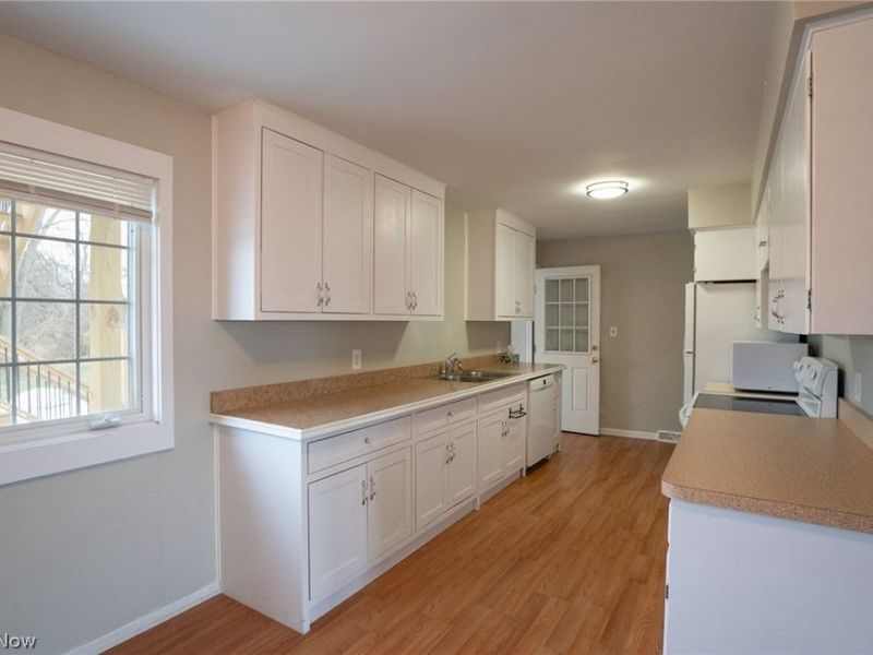 970 S Chillicothe Road , Aurora, OH 44202 Photo 12