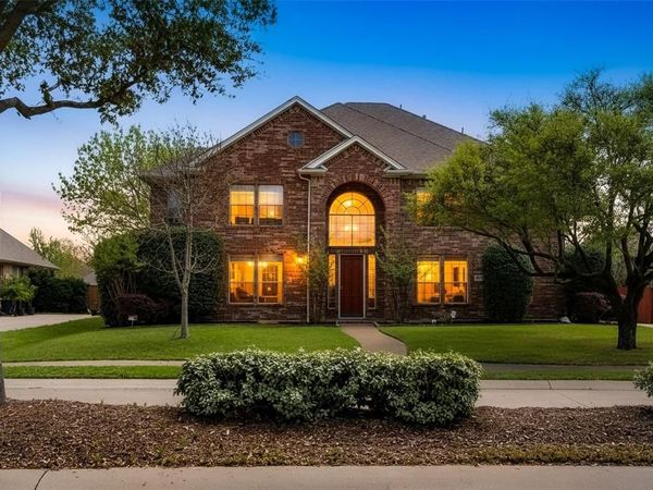 9702 October Glory Lane, Rowlett, TX 75089