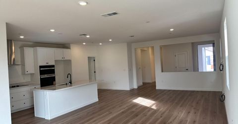 10283 Garmont Way, Elk Grove, CA 95757 Photo