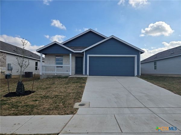 168 Wolf Crest Boulevard , Seguin, TX 78155