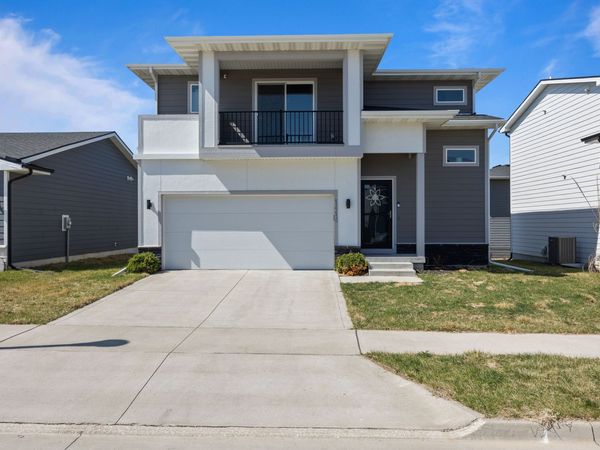 1414 NE Polk Drive, Grimes, IA 50111