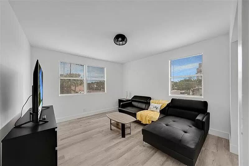 904 4th Street, West Palm Beach, FL 33401 Photo