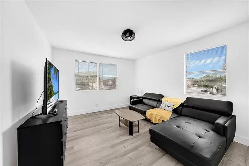 904 4th Street, West Palm Beach, FL 33401 Photo