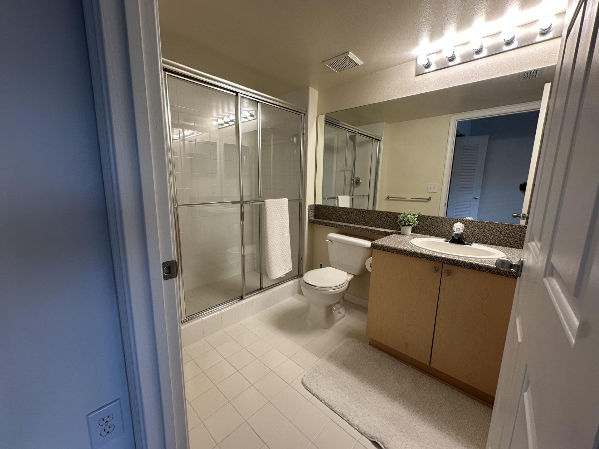 3720 NW Mediterranean Lane, Unit 304, Jensen Beach, FL 34957 Photo