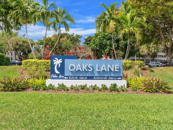 545 Oaks Lane, Unit 501, Pompano Beach, FL 33069