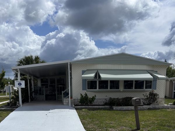 1 W Caribbean, Port St. Lucie, FL 34952