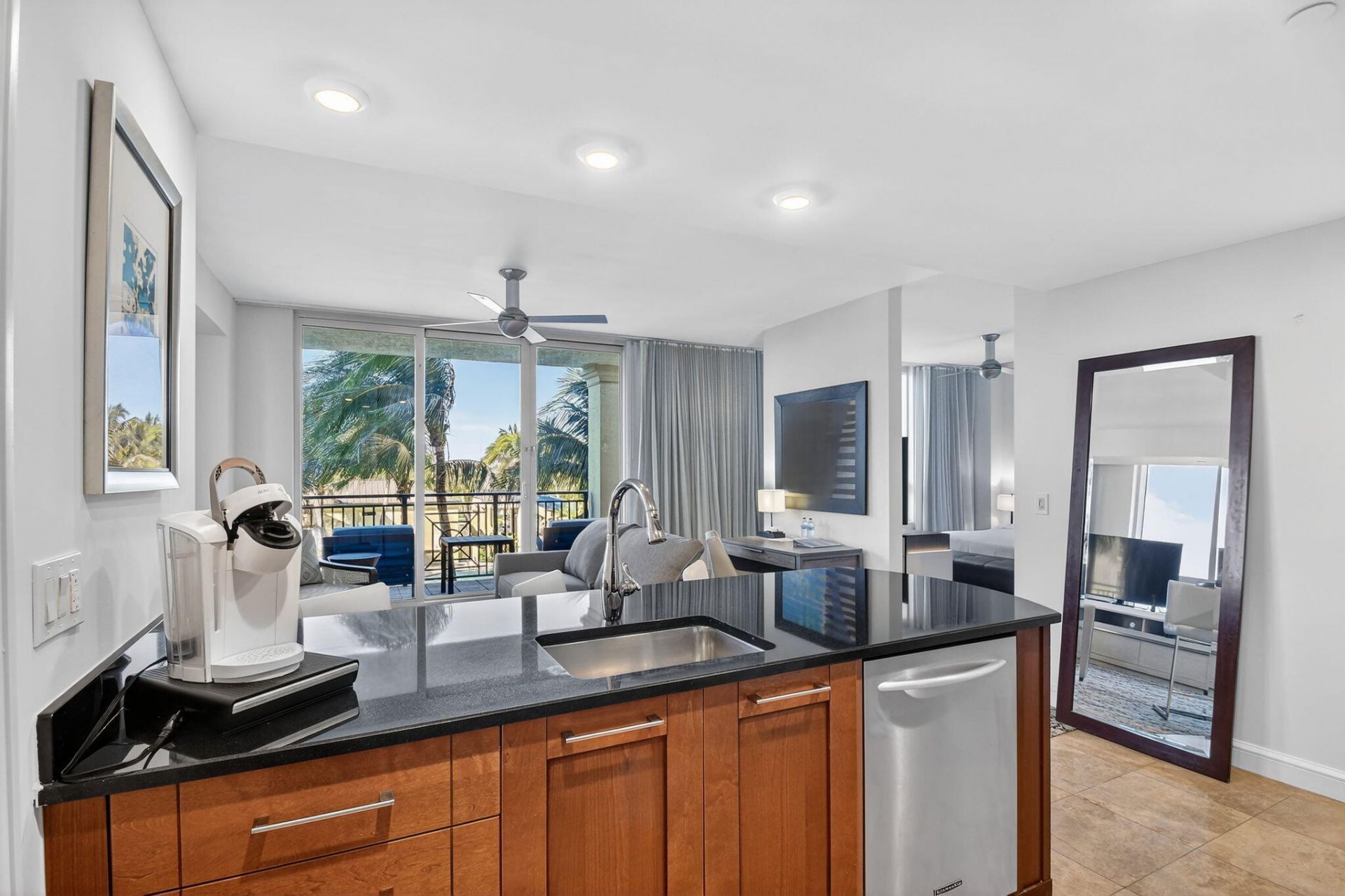 3800 N Ocean Drive, Unit 518, Singer Island, FL 33404 Photo