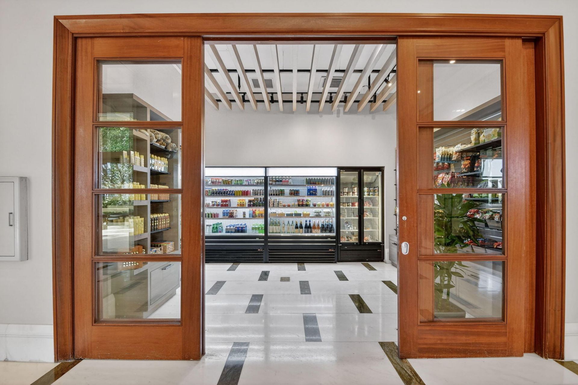 3800 N Ocean Drive, Unit 518, Singer Island, FL 33404 Photo