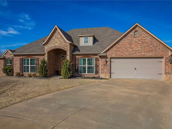 2552 N Tavistock Court , Fayetteville, AR 72704