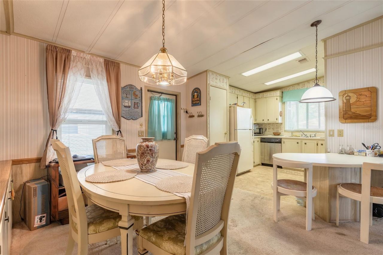 4343 Indian River Drive W, Edgewater, FL 32141 Photo