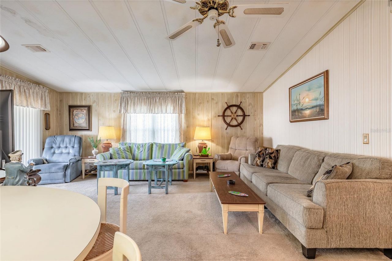 4343 Indian River Drive W, Edgewater, FL 32141 Photo